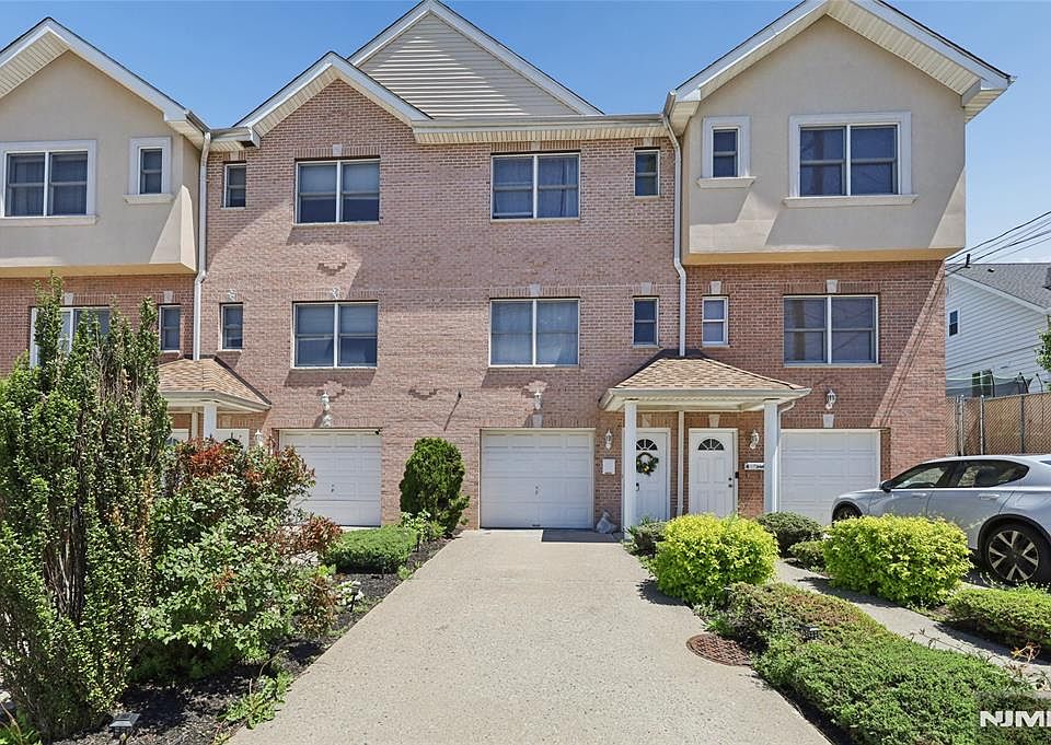1st image of 548 Palisade Ave APT 3