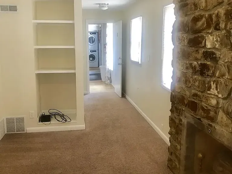 423 S Fess Ave — Photo 36