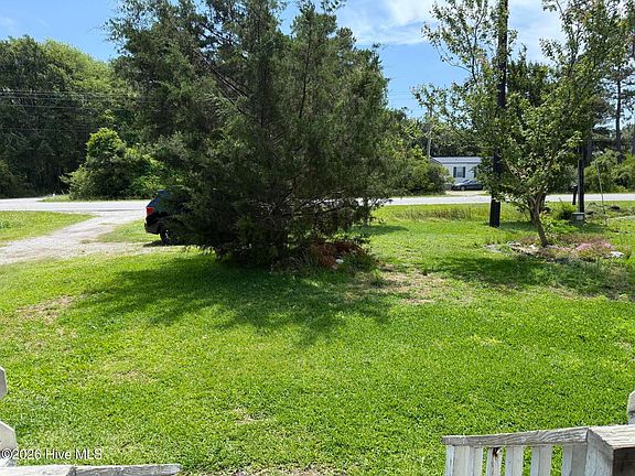 2nd image of 890 Hibbs Road