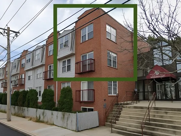 20 Knox St APT 23, Lawrence, MA 01841