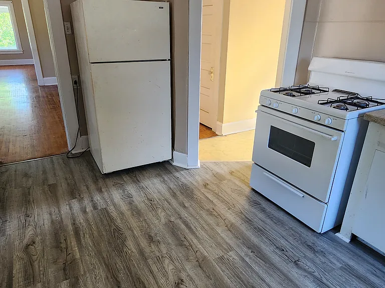1206 S Galena Ave — Photo 1