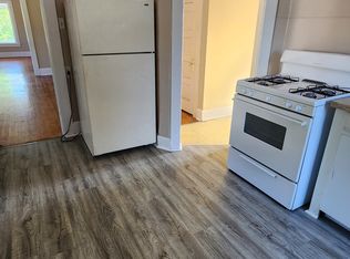 1206 S Galena Ave, Freeport, IL 61032