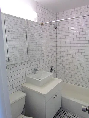 Rented by Mirador Real Estate | media 19