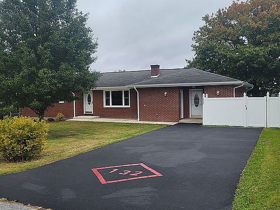 2nd image of 132 Hilltop Dr