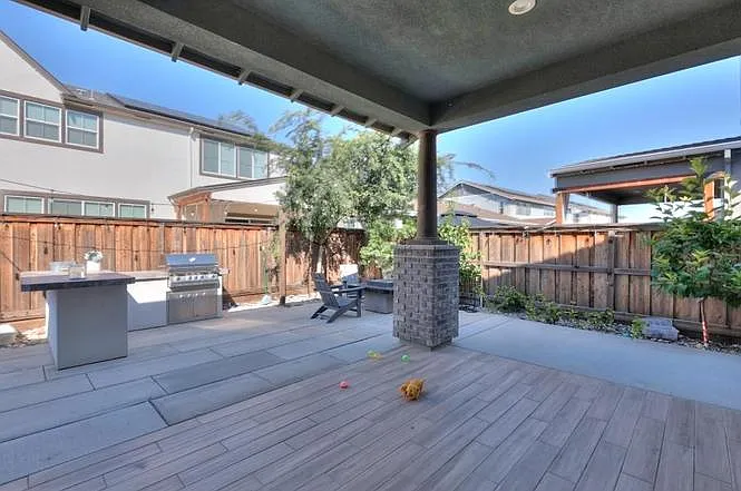 2995 Middlebury Dr — Photo 47