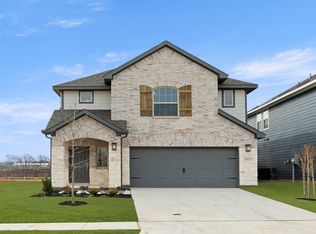 1613 Meadow Crest Dr, Aubrey, TX 76227