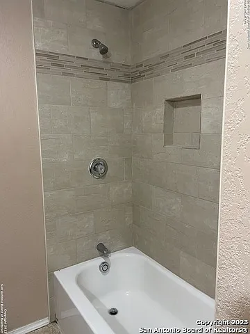 834 Porter St — Photo 11