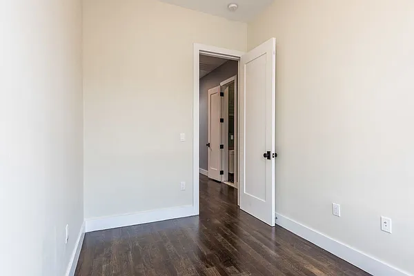 Rented by Brooklyn Group | media 32