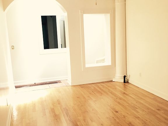 2nd image of 30-00 81 Street