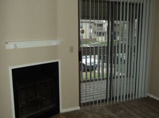 604 SE 291 Hwy APT 408, Lees Summit, MO 64063