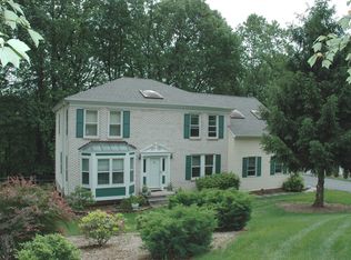 157 Sun Valley Way, Morris Plains, NJ 07950