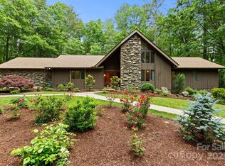 195 Tranquility Pl, Hendersonville, NC 28739