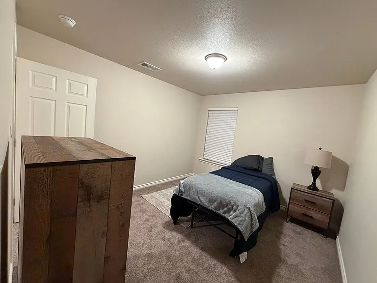 1416 Bajada St — Photo 20