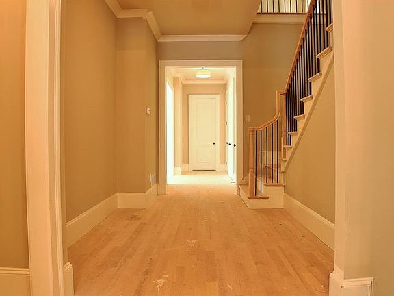 3rd image of 5153 Creek Walk Circle