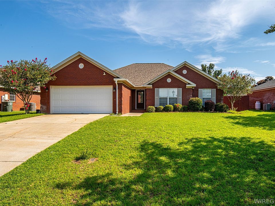 1st image of 217 Windsor Garden Dr