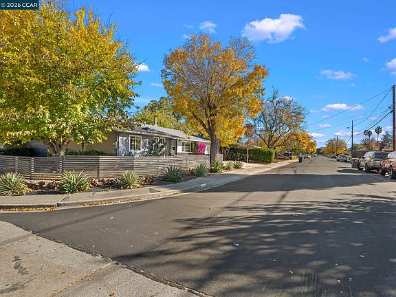 5th image of 2245 Krueger Dr