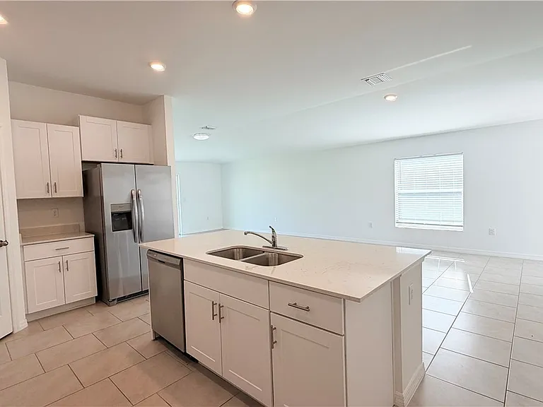 4007 San Clemente Ct — Photo 9