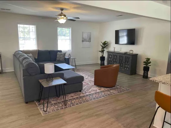 1824 Grimball Rd, Charleston, SC 29412