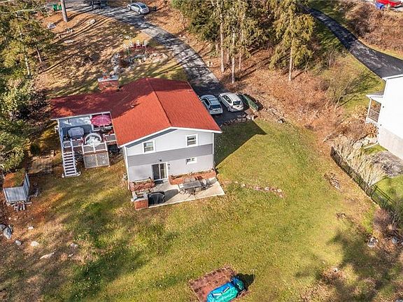 4th image of 60 Kent Shore Dr