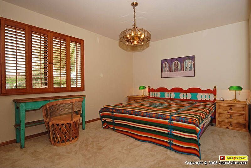 Guest BR overlooking back yard