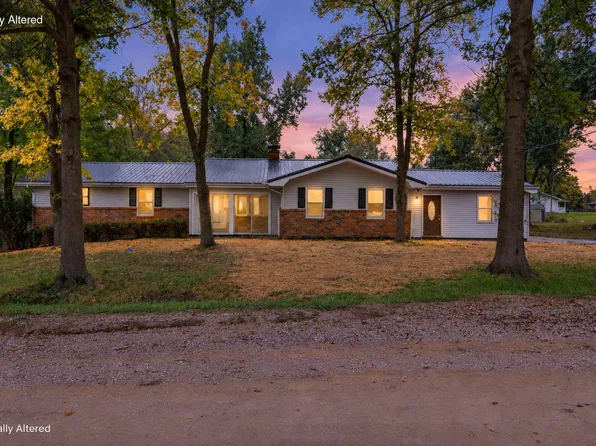 1178 County Road 2345, Moberly, MO 65270