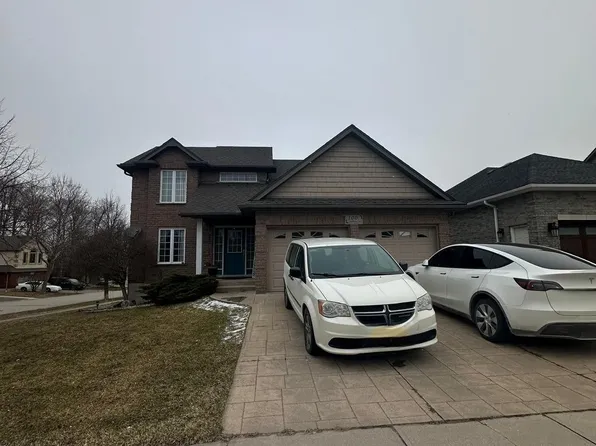 100 Southview Ct, Woodstock, ON N4S 9A5