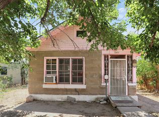 1307 Edith Blvd SE, Albuquerque, NM 87102