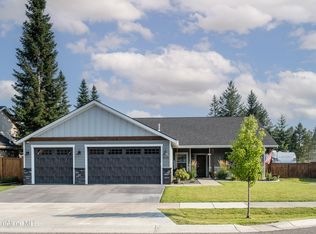 6576 W Prosperity Ln, Rathdrum, ID 83858