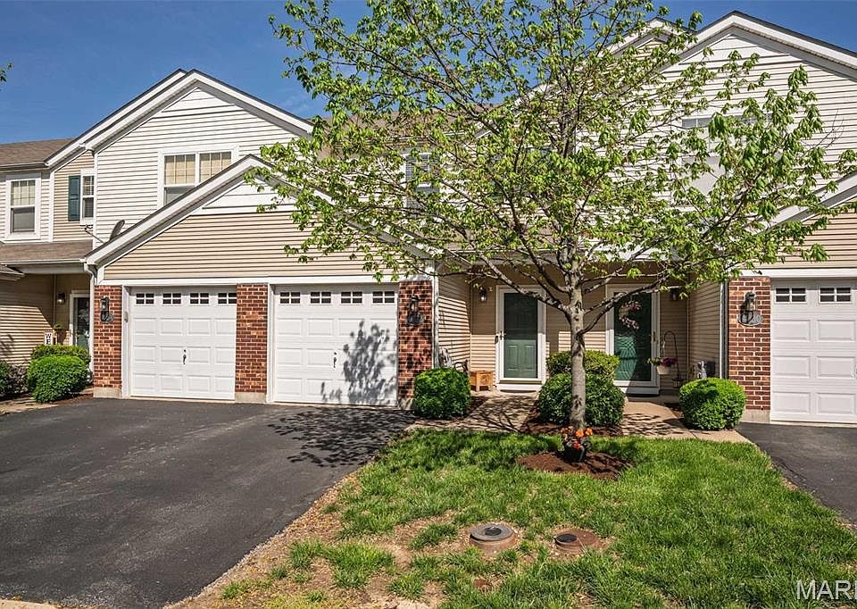 1st image of 4832 Heritage Heights Cir