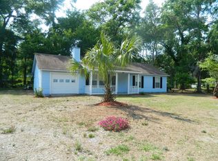1611 Madrid Ave, Pt Royal, SC 29935