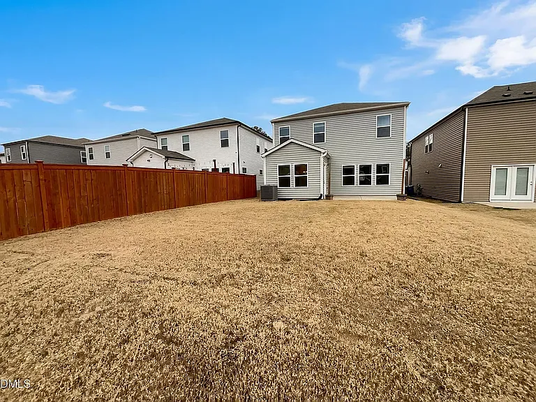 1014 Depot Dr — Photo 8