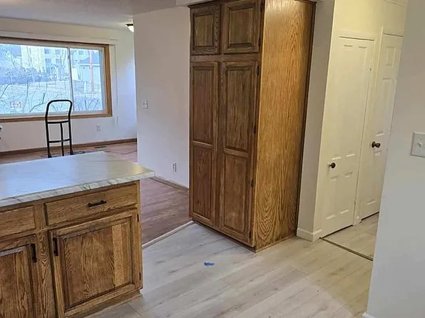 302 Benton St, Anoka, MN 55303