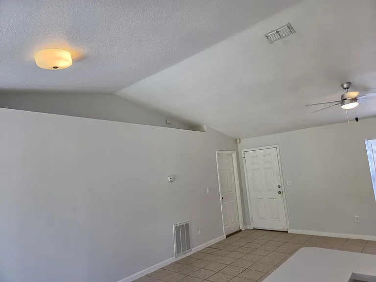 4 Pickcane Ln — Photo 46