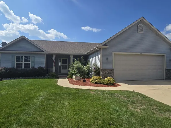 355 Rosewood Ave, Lake Mills, WI 53551