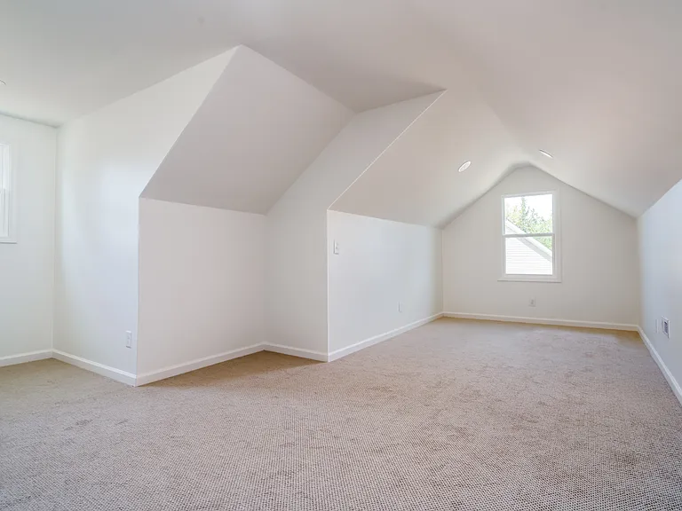 2720 Florentine Rd — Photo 17