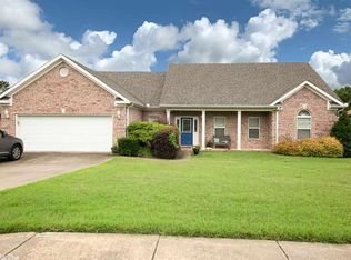 3505 N Ridge Dr, Jacksonville, AR 72076