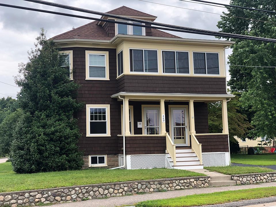 1st image of 1-449 Pleasant St #1