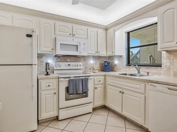 4258 27th CT SW #101, NAPLES, FL 34116