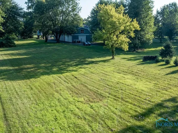 8004 Maumee Western Rd, Maumee, OH 43537