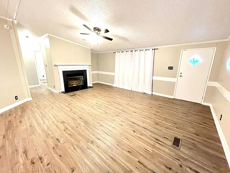 8619 Tall Pines Rd — Photo 4
