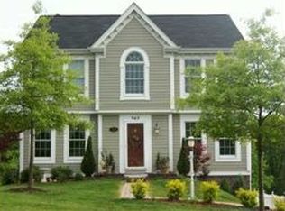 942 Bideford Dr, South Park, PA 15129