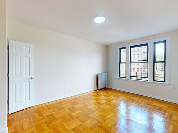 4th image of 620 W 171st St APT 2B