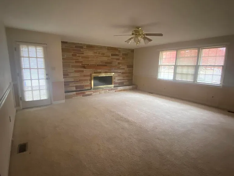 1005 Sioux Dr — Photo 7