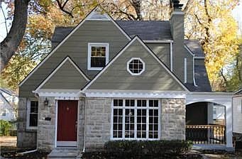 1st image of 7423 Walnut St