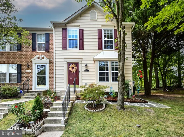 8815 Ashberry Ct, Laurel, MD 20723
