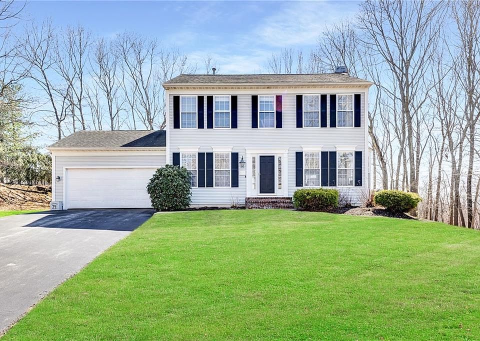 1st image of 30 Spencer Hill Ct