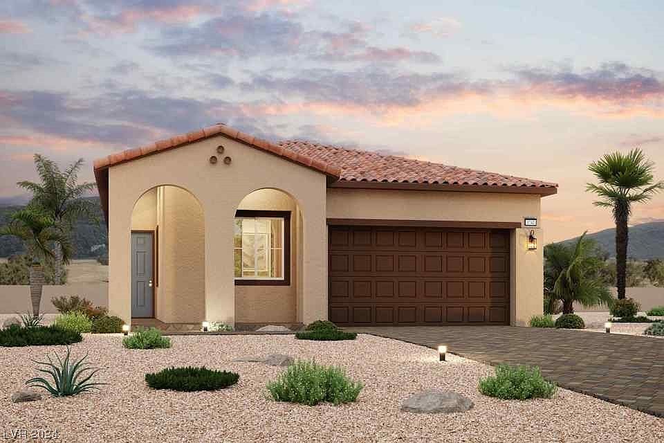 1st image of 120 Royal Cascade Ave