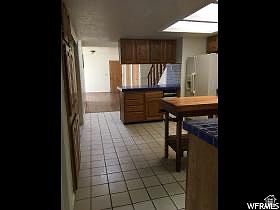 4th image of 304 W Willow Way