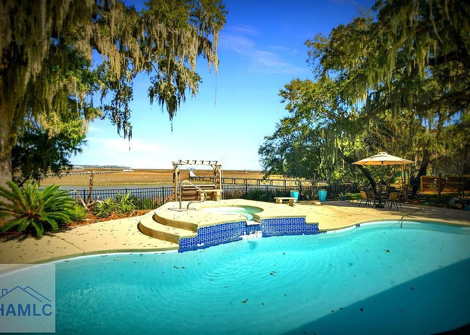 1st image of 226 Billy Harris Point