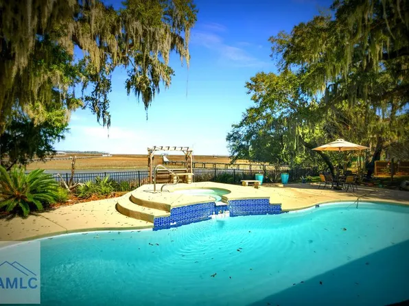 226 Billy Harris Point, Midway, GA 31320